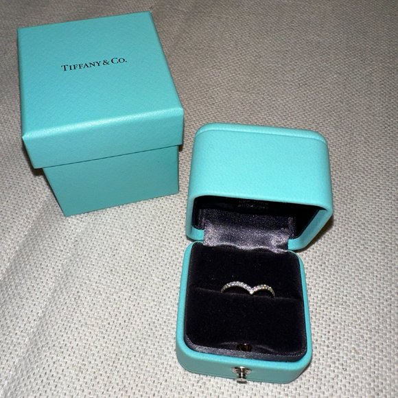 Tiffany Soleste V Ring - Picture 2 of 10